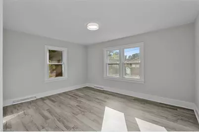 1024 Lawson Street, Eden, NC 27288 - Photo 17