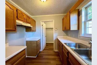 797 Carrieland Drive, Greensboro, NC 27405 - Photo 13