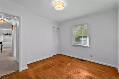 1700 Leslie Road, Greensboro, NC 27408 - Photo 9