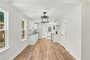 117 Briggs Pl, High Point, NC 27262 - Photo 9