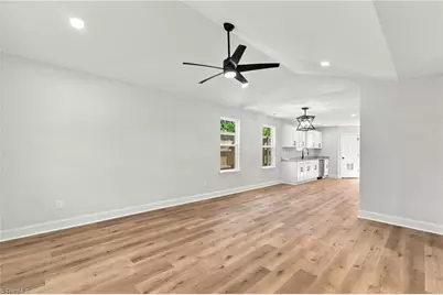 117 Briggs Place, High Point, NC 27262 - Photo 5