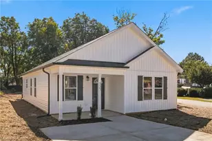 117 Briggs Pl, High Point, NC 27262 - Photo 3