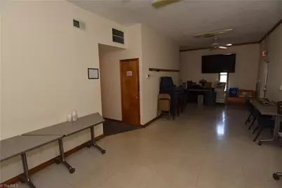 1355 Peachtree Street, Winston-Salem, NC 27107 - Photo 19