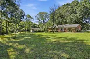 707 Fairidge Dr, Jamestown, NC 27282 - Photo 27