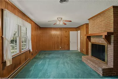 707 Fairidge Drive, Jamestown, NC 27282 - Photo 7
