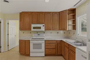 707 Fairidge Dr, Jamestown, NC 27282 - Photo 15