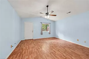 2525 Stratford Crossing Dr, Winston-Salem, NC 27103 - Photo 3