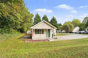 2525 Stratford Crossing Dr, Winston-Salem, NC 27103 - Photo 43