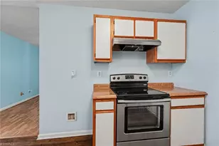 2525 Stratford Crossing Dr, Winston-Salem, NC 27103 - Photo 15