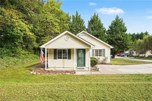 2525 Stratford Crossing Dr, Winston-Salem, NC 27103 - Photo 41