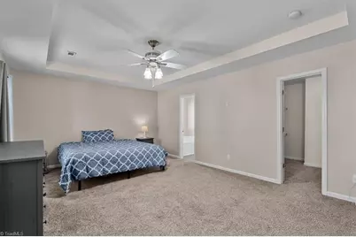 4604 Meadowside Terrace, High Point, NC 27265 - Photo 31