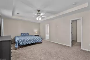4604 Meadowside Terrace, High Point, NC 27265 - Photo 31