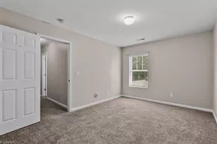 4604 Meadowside Terrace, High Point, NC 27265 - Photo 41