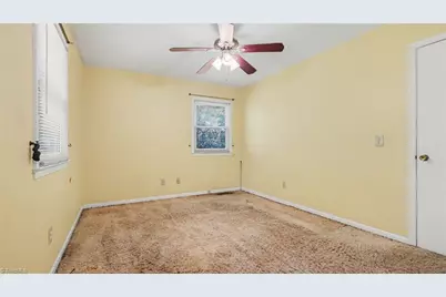 1240 Castlegate Court, Winston-Salem, NC 27103 - Photo 11