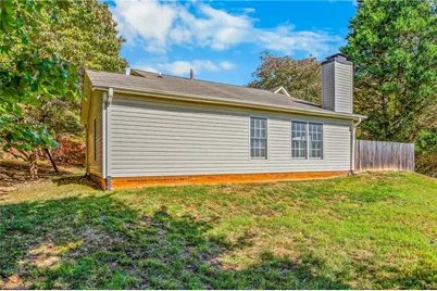 1013 Heatherstone Court, Winston-Salem, NC 27104 - Photo 23