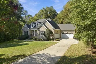 6089 Royster Rd, Greensboro, NC 27455 - Photo 5