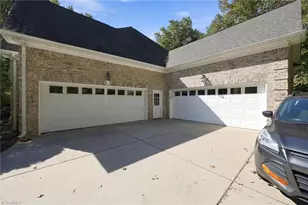 6089 Royster Rd, Greensboro, NC 27455 - Photo 41