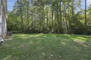 6089 Royster Rd, Greensboro, NC 27455 - Photo 47