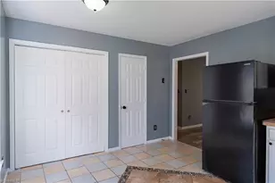 2822 Lomond St, Winston-Salem, NC 27127 - Photo 9