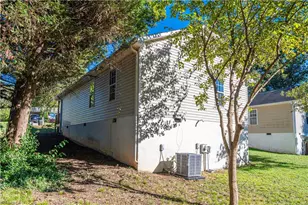 2822 Lomond St, Winston-Salem, NC 27127 - Photo 27