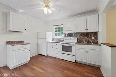 1320 E Cone Boulevard, Greensboro, NC 27405 - Photo 3