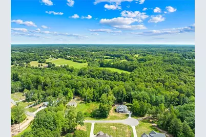 1099 Kapstone Crossing, Lexington, NC 27295 - Photo 17