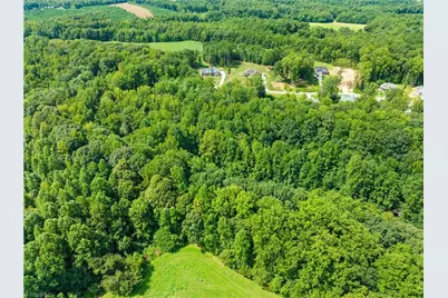 1099 Kapstone Crossing, Lexington, NC 27295 - Photo 11