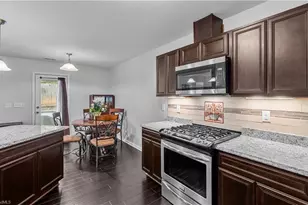 3 Chadbrook Ct, Greensboro, NC 27405 - Photo 15
