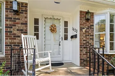 1620 Lazy Lane, High Point, NC 27265 - Photo 3