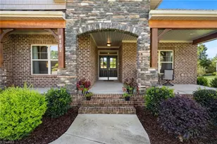 8107 Ridgeback Ct, Stokesdale, NC 27357 - Photo 5