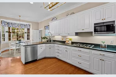 14 Provincetown Court, Greensboro, NC 27408 - Photo 9