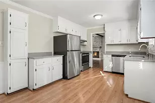 1035 Gales Ave, Winston-Salem, NC 27103 - Photo 9