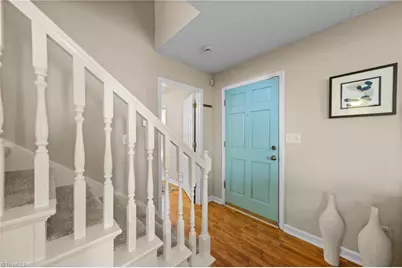 2737 Lyndhurst Avenue, Winston-Salem, NC 27103 - Photo 3