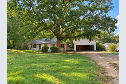 507 Pineywood Road, Thomasville, NC 27360 - Photo 1