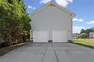 3801 Fig Leaf Ct, Greensboro, NC 27406 - Photo 7