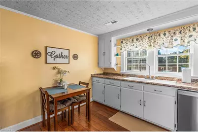 19 Conrad Street, Lexington, NC 27295 - Photo 7