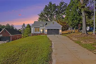 108 Daniels St, Randleman, NC 27317 - Photo 1
