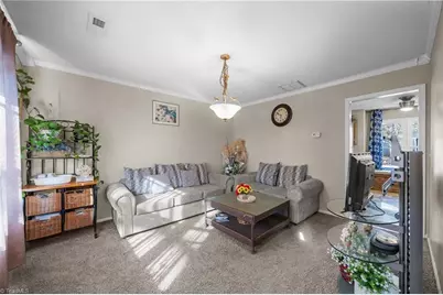 4202 Broadacres Drive, Greensboro, NC 27407 - Photo 5