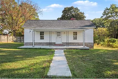 1440 South Avenue, Eden, NC 27288 - Photo 1