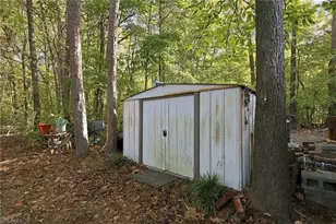 5498 Covered Bridge Rd, Trinity, NC 27370 - Photo 33