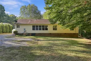 5498 Covered Bridge Rd, Trinity, NC 27370 - Photo 29