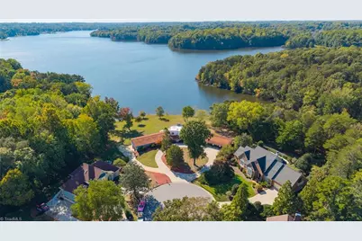 1900 La Vista Drive, High Point, NC 27265 - Photo 5