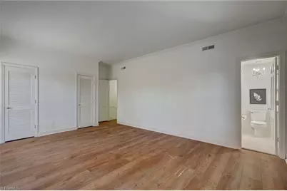 1833 Banking Street #B6, Greensboro, NC 27408 - Photo 21