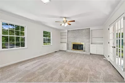501 Mendenhall Road, Jamestown, NC 27282 - Photo 11