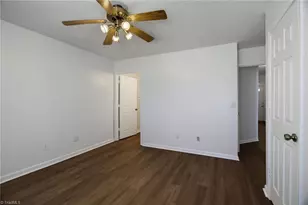 814 Guilford College Rd, Greensboro, NC 27409 - Photo 15