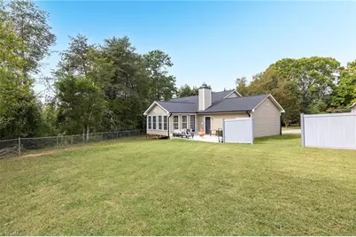 2095 Ardmore Court, Winston-Salem, NC 27127 - Photo 35