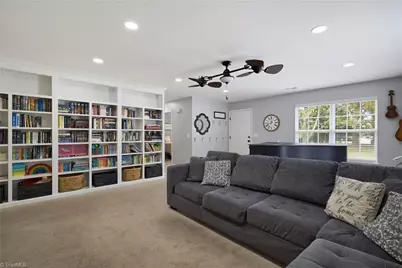2095 Ardmore Court, Winston-Salem, NC 27127 - Photo 9
