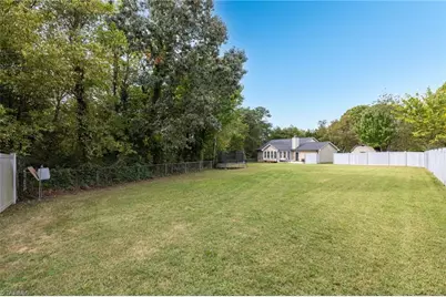 2095 Ardmore Court, Winston-Salem, NC 27127 - Photo 37