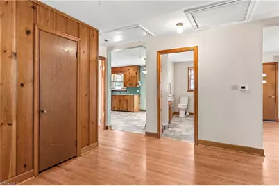 1409 Irving Street, Winston-Salem, NC 27103 - Photo 11