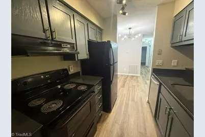 920 Highland Avenue #G, Greensboro, NC 27403 - Photo 5